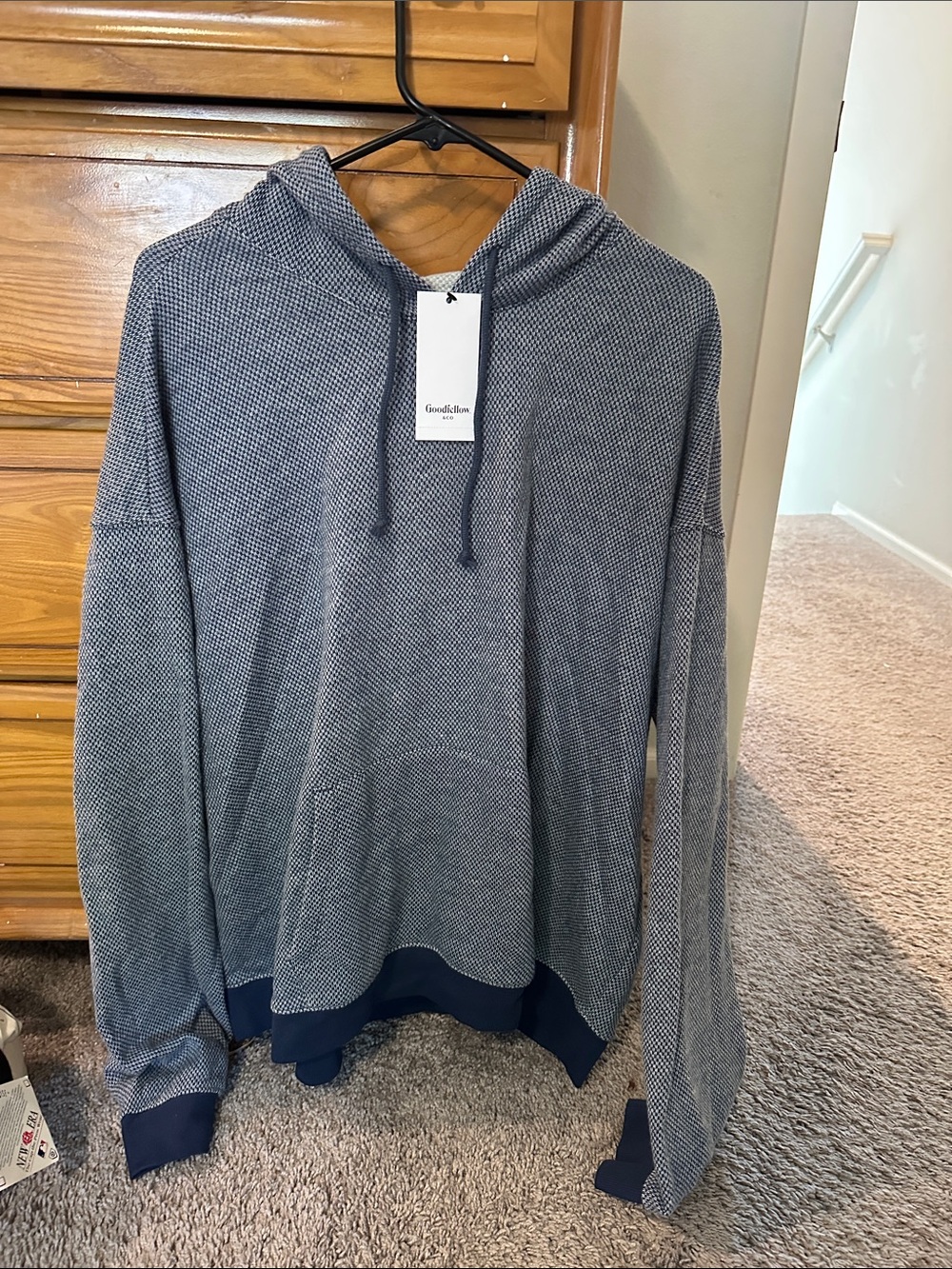 Never Worn Goodfellow & Co Men's Navy and White Hooded Knit Pullover